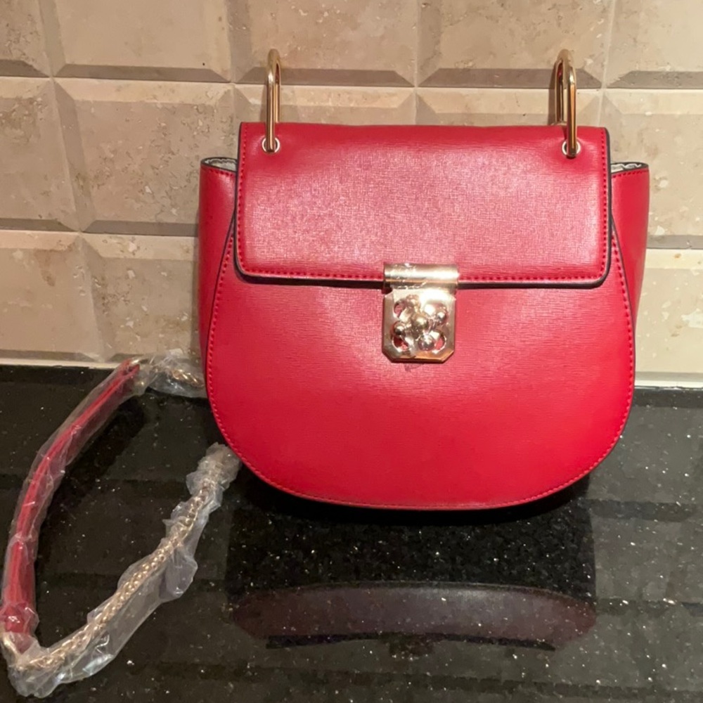 Vieta Crossbody Handbag